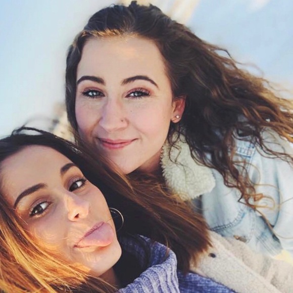 Meet your Posher, River - Picture 2 of 4